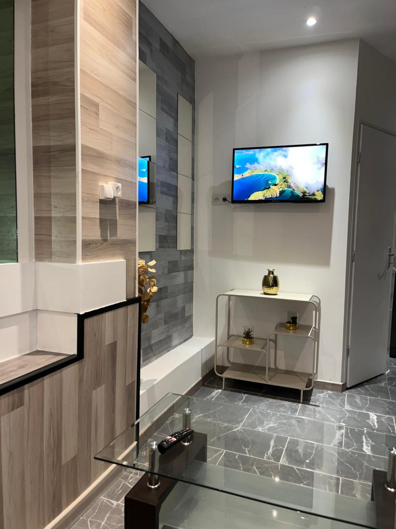Appartement Moderne Centre Ville De ดีจอง ภายนอก รูปภาพ